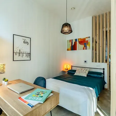 Private Garden&metro 2 Min - Wooden Wave Flat *