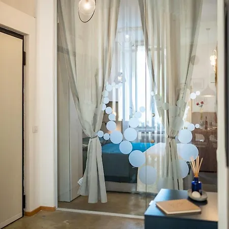 Private Garden&metro 2 Min - Wooden Wave Flat Apartment *