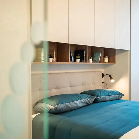 Apartment Private Garden&metro 2 Min - Wooden Wave Flat Mailand