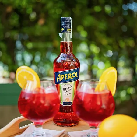 Private Garden&metro 2 Min - Wooden Wave Flat *